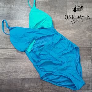 Blooming Jelly Cross Front Cut Out One Piece Swimsuit Size S